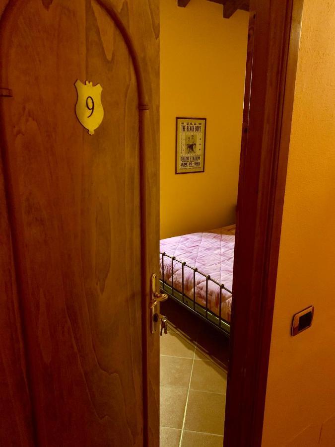 Villa Agriturismo Corte Montini Santa Giuletta Exterior foto